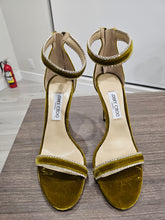 Load image into Gallery viewer, Jimmy Choo Sandals
