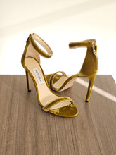 Load image into Gallery viewer, Jimmy Choo Sandals
