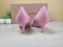 Load image into Gallery viewer, Gianvito Rossi Pink Heels
