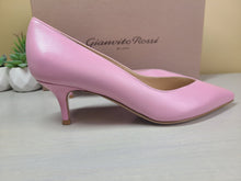 Load image into Gallery viewer, Gianvito Rossi Pink Heels
