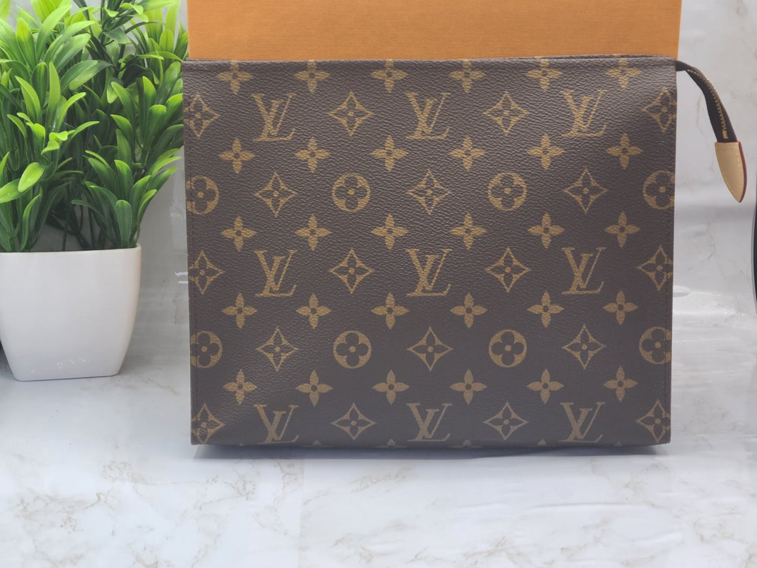 Louis Vuitton Toiletry Pouch 26 Monogram Canvas – My luxe obsession